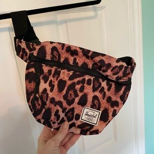 Hershel Fifteen Hip Pack Belt Bag